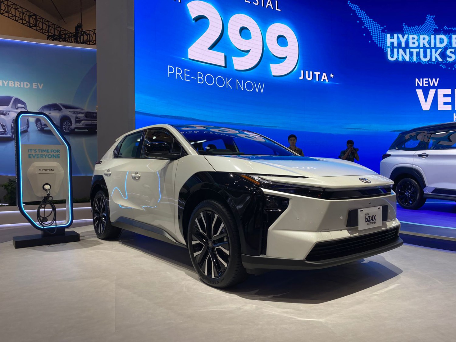 toyota, mobil baru, mobil listrik, Toyota bZ4X, Fitur ADAS, Mengulik Fitur ADAS Toyota bZ4X Spek CKD, Bisa Parkir Sendiri Ternyata