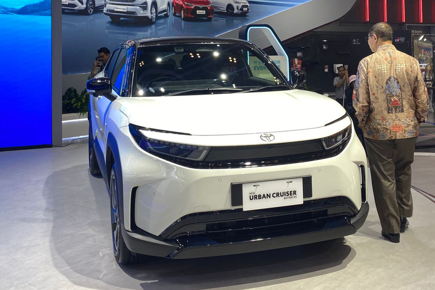 toyota, mobil baru, mobil listrik, Toyota Urban Cruiser, Toyota Urban Cruiser EV, Toyota Urban Cruiser EV Akhirnya Rilis, Speknya Lumayan Juga