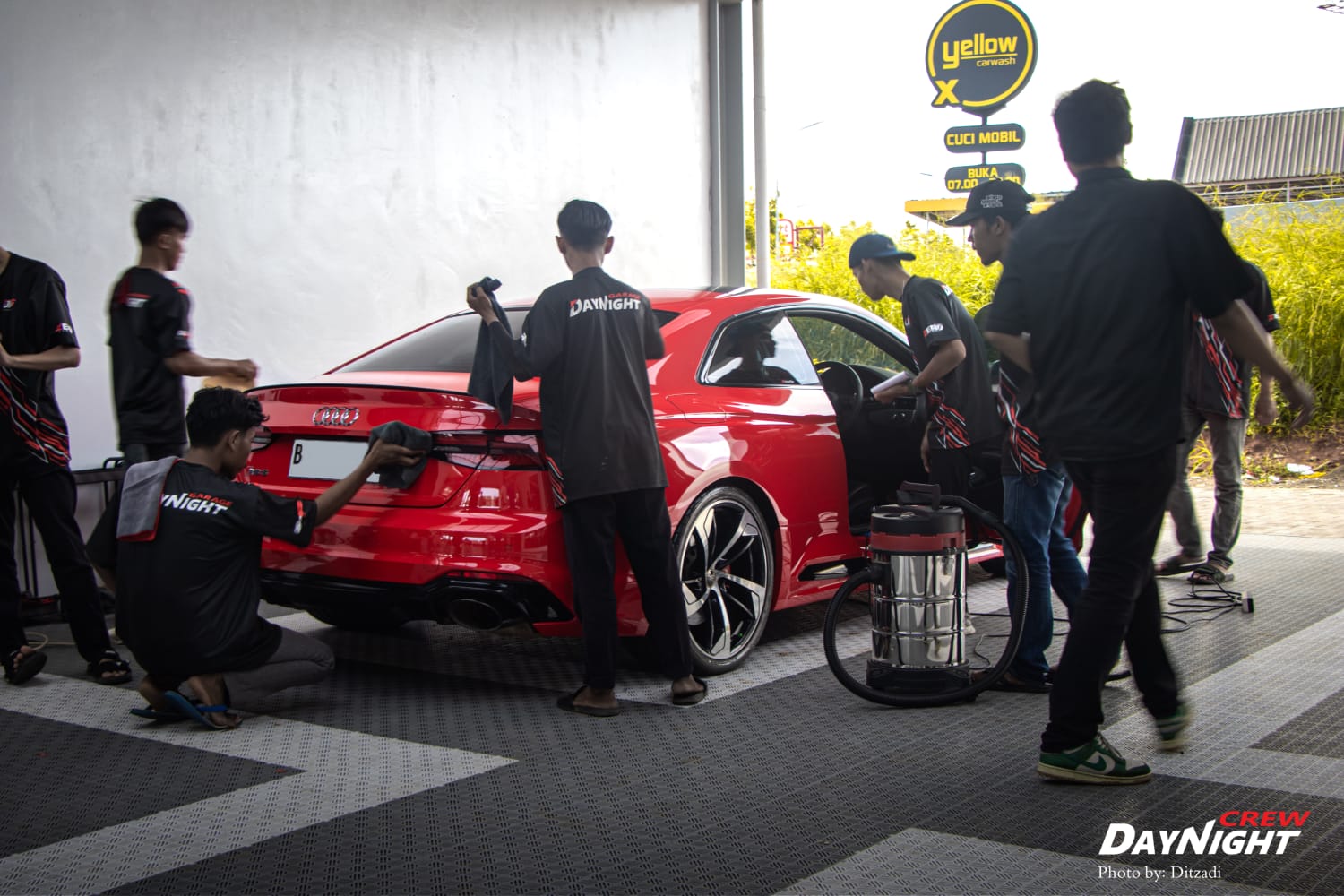 autoglaze, Pencucian mobil, Day Night Garage, Bukan Car Wash Biasa, Day Night Garage Hadirkan Konsep Hangout Kekinian di PIK 2