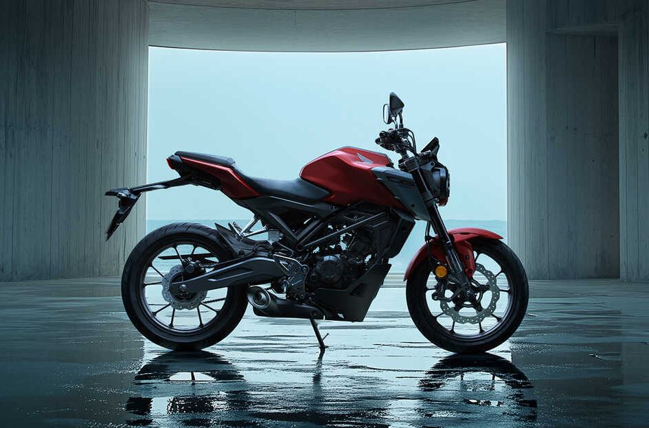 honda, supra x 125, motor baru, honda cb, Honda CB125R, Honda CB Sporty Baru Ini Bisa Jalan 459 Km Sekali Full Tank, Kubikasi Mesin Setara Supra X 125