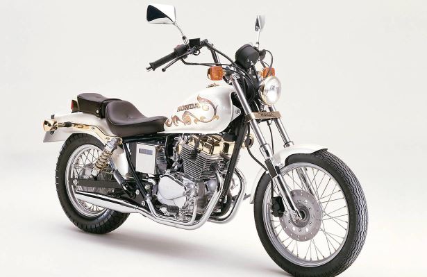 honda, honda rebel 250, honda rebel, cruiser, Punya Tampang Macho, Cruiser Jadul Honda Ini Ternyata Konsumsi Bensinnya Irit Juga