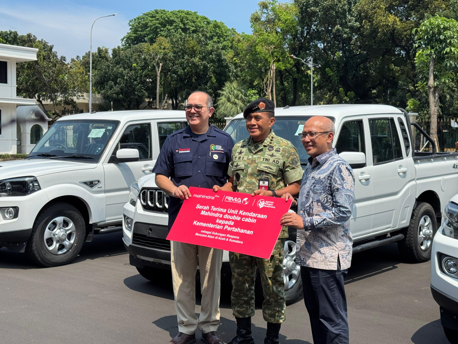 mahindra scorpio, RMA indonesia, Agrinas Pangan Nusantara, Mahindra Double Cabin, Bencana Sumatera, Peduli Bencana Sumatera, RMA Indonesia dan Agrinas Pangan Nusantara Sumbang Empat Mahindra Scorpio