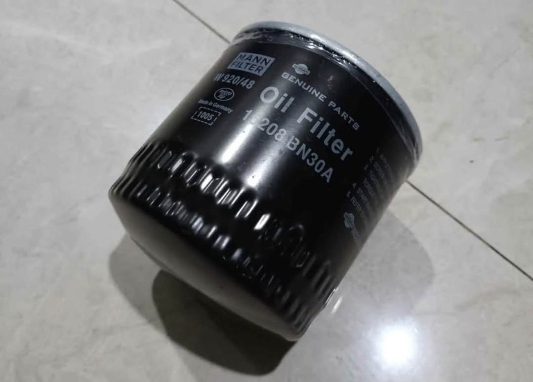 mobil, suara, mesin, kotor, kasar, filter oli, Filter Oli Mobil yang Kotor Bisa Ganggu Sirkulasi Pelumas Mesin