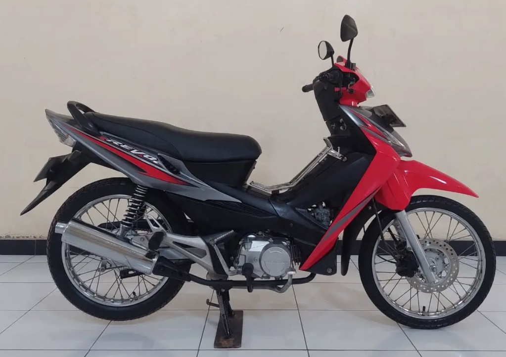 honda revo, Absolute Revo, harga honda revo, revo x, tipe honda revo, Dapat Julukan Motor Koperasi, Inilah Sejarah Honda Revo di Indonesia