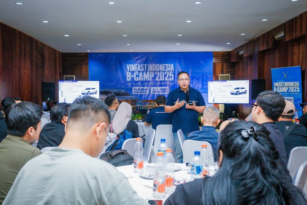 kendaraan listrik, kariyanto hardjosoemarto, VinFast Indonesia, B-Camp 2025, Perkuat Pasar Kendaraan Listrik, VinFast Indonesia Hadirkan Pengembangan Ekosistem yang Komprehensif
