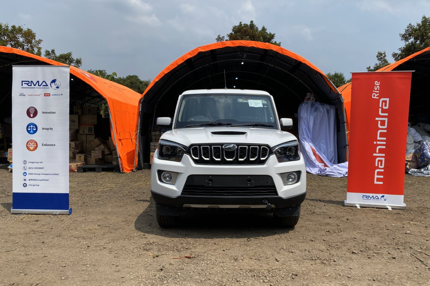 bnpb, RMA indonesia, Scorpio Pik Up, Bencana Sumatera, Dukung Penanganan Bencana Sumatera, RMA Indonesia Hibahkan Scorpio Pik-Up ke BNPB