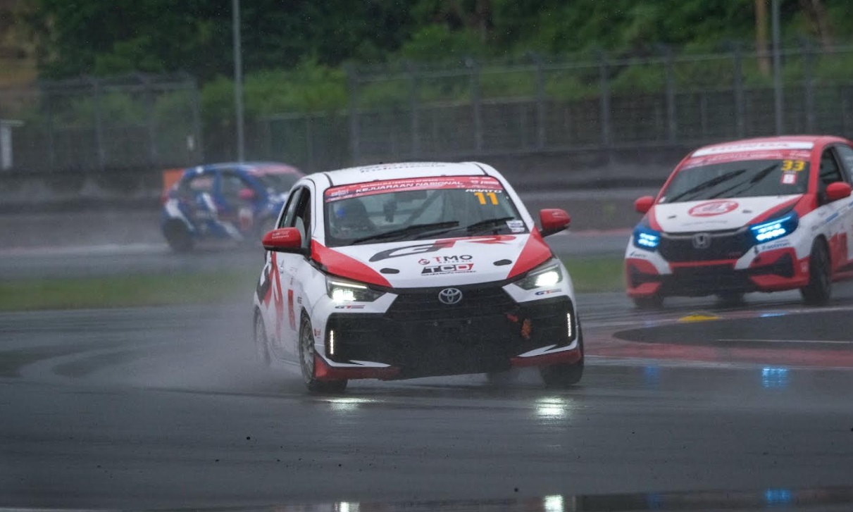 kejurnas, tim balap indonesia, itcr 1200, TGRI, tim balap toyota, Andalkan All New Agya Stylix, TGRI Tutup Musim dengan Sapu Bersih Podium Kejurnas ITCR 1200