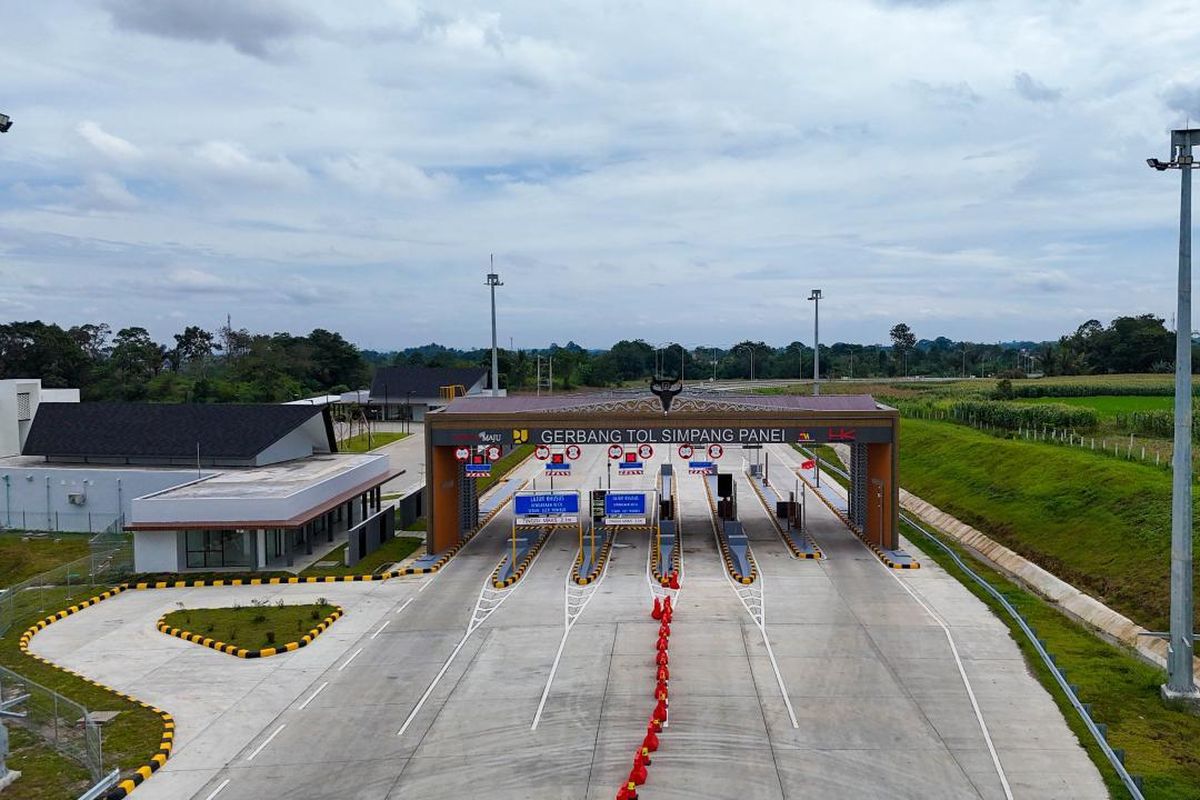 danau toba, tol Kuala Tanjung-Tebing Tinggi-Parapat, TOL KUTEPAT, Tol Sinaksak-Simpang Panei, Tol Dolok Merawan–Pematang Siantar, Piknik Dari Medan ke Danau Toba Cuma 2 Jam, Tol Sinaksak-Simpang Panei Resmi Dibuka Gratis