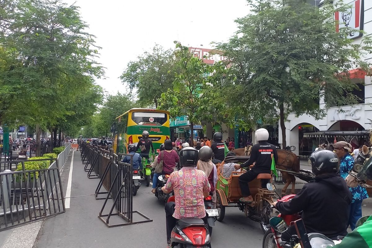 jalan malioboro, Malioboro Full Pedestrian, Mobil Masuk Malioboro, Jam Macet Yogyakarta, Daerah Macet Yogyakarta, Mobil dan Motor Boleh Masuk Malioboro, Tapi Waspada Jam-jam Rawan Macet di Yogyakarta Berikut Ini