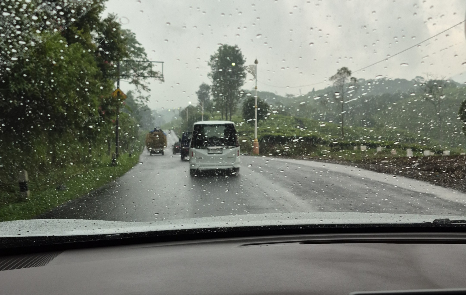 mobil, udara, kotor, tanjakan, filter, tenaga, responsif, Mobil Kurang Responsif Saat Menanjak? Bagian Ini yang Harus Dicek