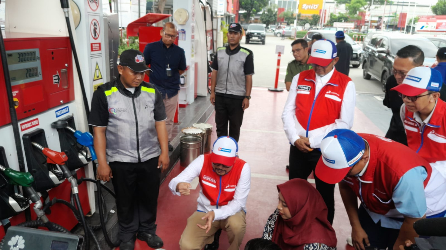 SPBU, pertamina, nataru, Serambi MyPertamina, Tak Sekadar Isi BBM, SPBU Pertamina Hadirkan Fasilitas Lengkap untuk Pemudik Nataru
