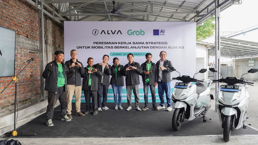 grab, alva, Alva N3, AIZEN Indonesia, Kerja Sama ALVA, Grab, Aizen Indonesia, ALVA, Grab dan AIZE Indonesia Gandengan Tangan, Tahap Awal Hadirkan 250 Unit Motor Listrik ALVA N3