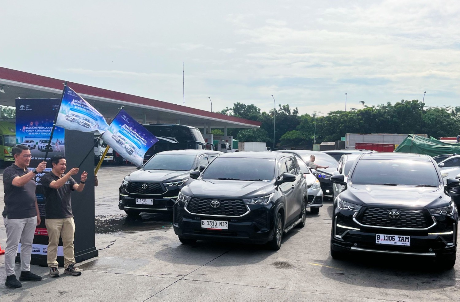 Natal, tahun baru, 2025, pt toyota-astra motor, posko siaga 24 jam, Jap Ernando Demily, Posko Siaga 24 Jam Toyota di Libur Natal dan Tahun Baru 2025