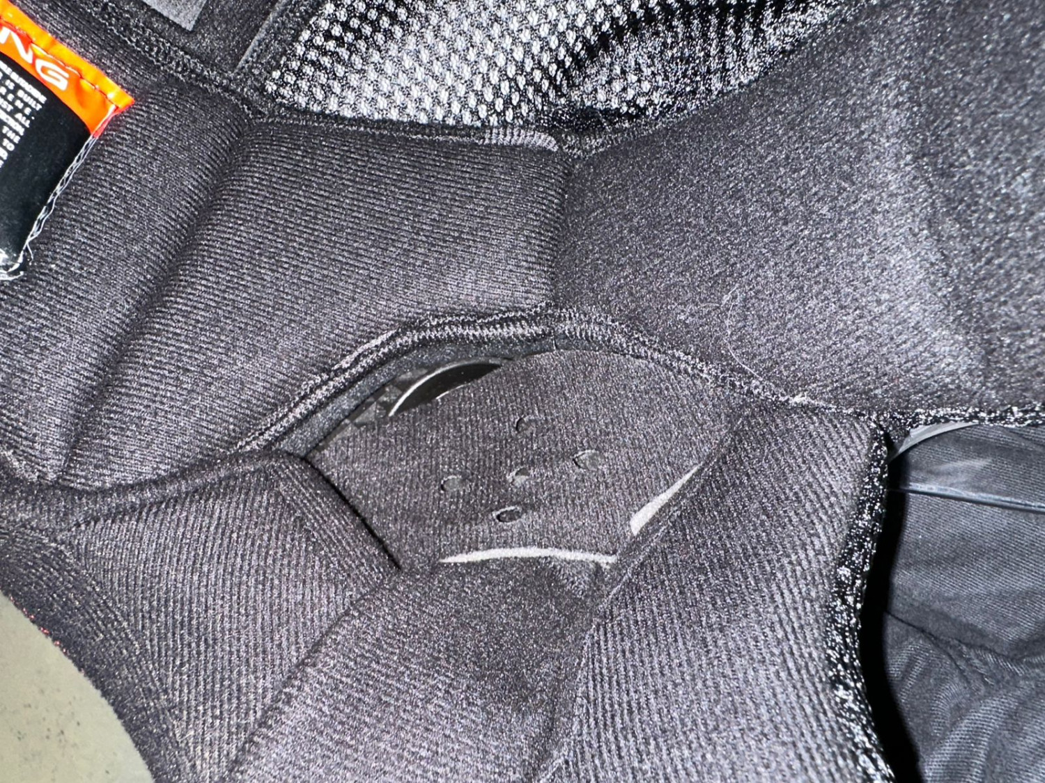 rsv helmet, helm rsv, Helm RSV Bandung, RSV Windbreaker, harga helm RSV Windbreaker, RSV Windbreaker Helm Anti Badai, Riding Saat Hujan Enggak Terganggu Air Masuk Lewat Visor