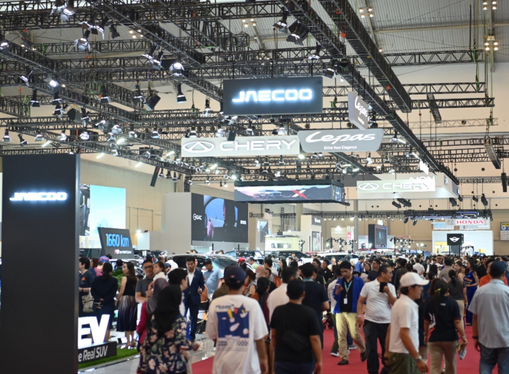 gaikindo, pameran gaikindo, GIIAS 2025, GJAW 2025, Ramai Pengunjung, Penjualan Kendaraan di Pameran GAIKINDO Naik 14 Persen