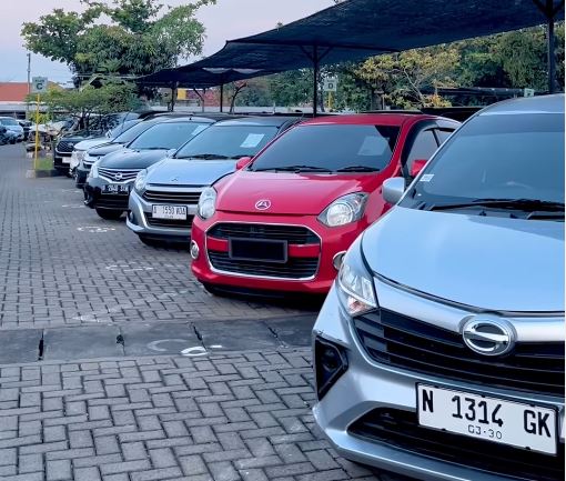 mobil bekas, showroom mobil bekas, lelang mobil bekas, Balai lelang IBID, Mitos Lelang Mobil, Mitos Soal Lelang Mobil Bekas Terbantahkan, Persepsi Lama Paling Dipercaya Soal Ini