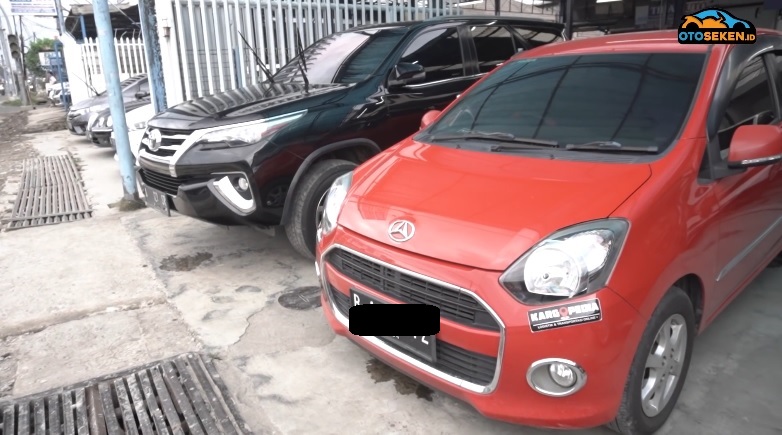 mobil bekas, mobil bekas lcgc, mobil bekas lcgc 50 juta, lcgc 50 juta, harga mobil bekas 50 juta, harga lcgc 50 juta, Awal Tahun, Dua Pilihan Mobil Bekas LCGC Ini Harganya Cuma Rp 50 Jutaan