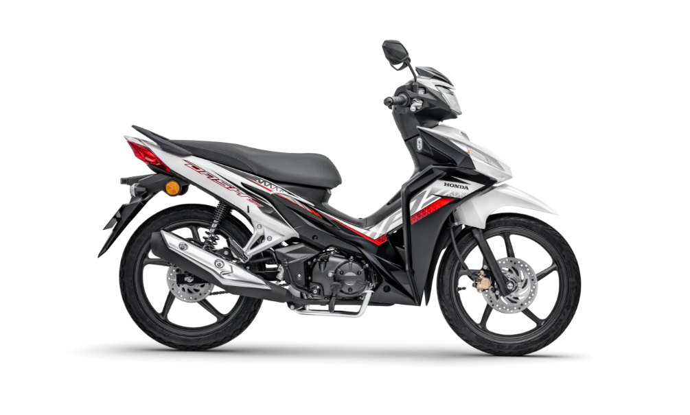 motor baru honda, honda blade, honda supra x, Honda Dash 125, motor honda malaysia, Penerus Honda Blade Nongol, Modal Mesin 125 Cc Sekali Isi Bensin Bisa 230 Km Lebih