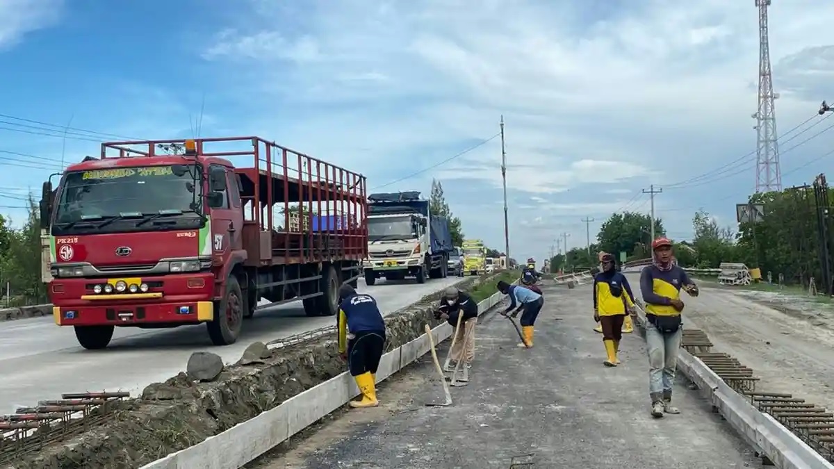 macet, pantura, jalur pantura, ruas pantura semarang-demak, Ruas Pantura Semarang Dihantui Macet Parah Januari-April 2026, Ini Penyebabnya