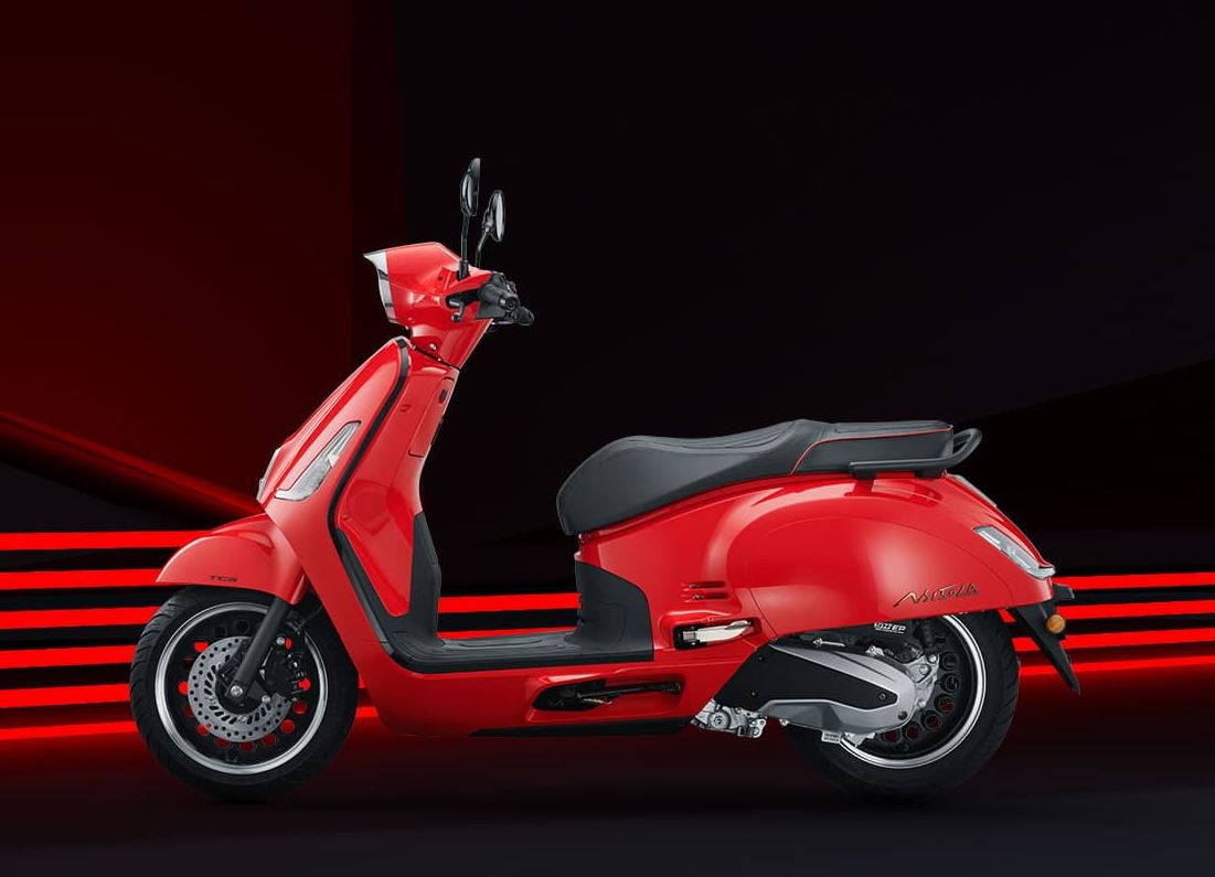 honda, imlek, skutik retro, Honda NS150LA, Honda NS150LA New Year Limited Edition, Honda Luncurkan Skutik Retro Baru Bernuansa Imlek, Cuma Butuh 2,3 Liter BBM buat Jalan 100 Km