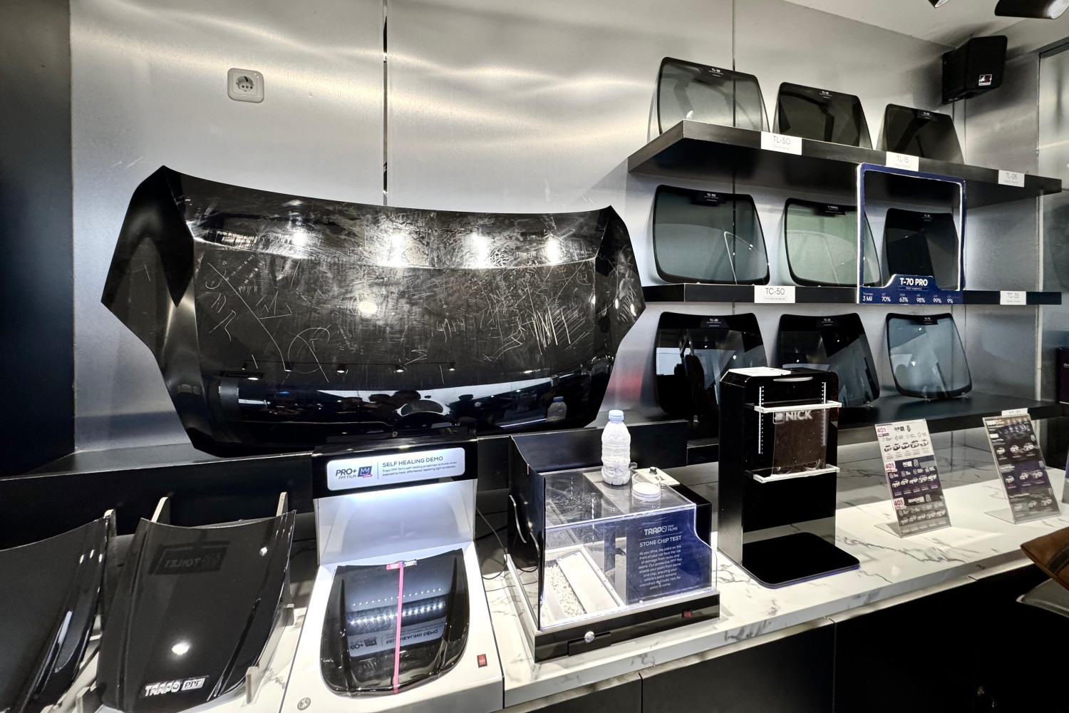 karpet mobil, dashcam, aksesori mobil, Trapo, Trapo Indonesia, Gak Cuma Karpet, Showroom Baru Trapo Kini Jual Ragam Aksesori Mobil