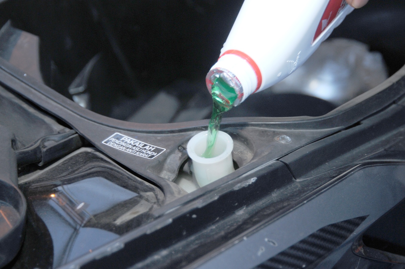 Radiator, air radiator, motor bekas, air radiator motor, radiator motor, ciri air radiator minta ganti, Kalau Sudah Begini Air Radiator Di Motor Bekas Wajib Diganti