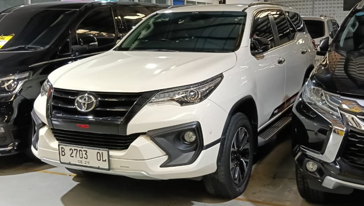 fortuner bekas, toyota fortuner bekas, harga mobil bekas Toyota Fortuner, mobil bekas fortuner, buat lebaran, Cocok Buat Lebaran, Toyota Fortuner VRZ 2.4 2018 Sekarang Dijual Segini