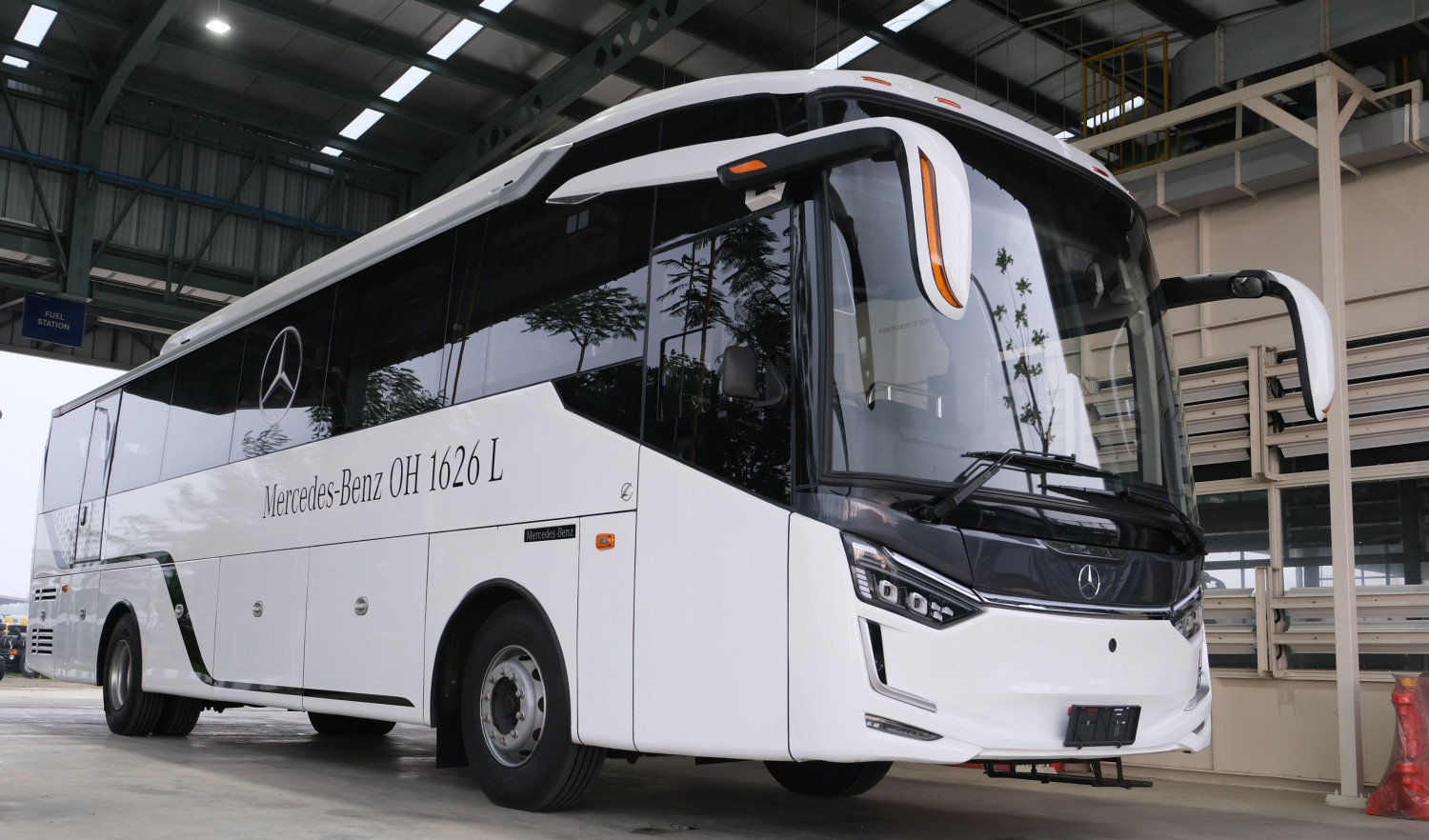 ekspor, karoseri laksana, Mercedes-Benz OH 1626, Daimler Commercial Vehicle Indonesia (DCVI), Bus Mercedes-Benz OH 1626 L Buatan Cikarang Tembus Pasar Thailand