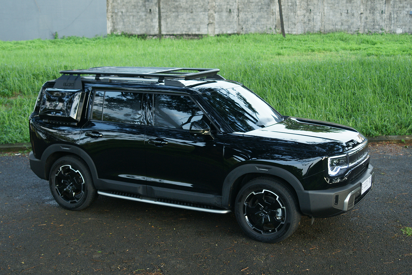 mobil baru, fitur, mode berkendara, BAIC, BAIC BJ30 Hybrid, Fiturnya BAIC BJ30 Hybrid AWD. Banyak Bantuan Off-Road, Tapi...