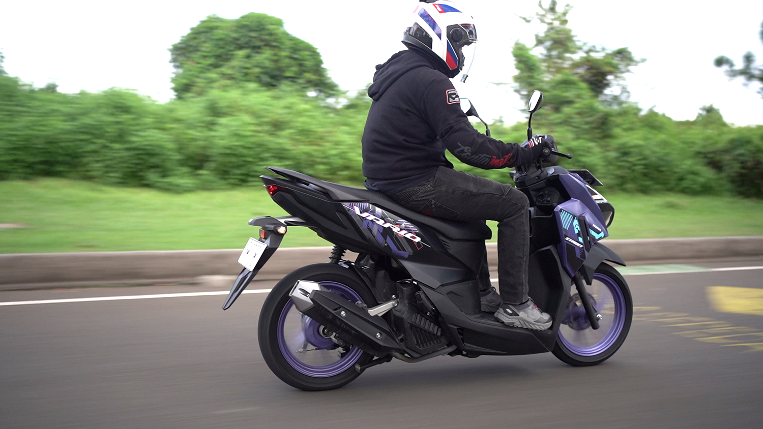 new vario 125, Vario 125 Street, Ini Yang Bikin Honda Vario Street 125 Lebih Nyaman, Simak Faktanya!