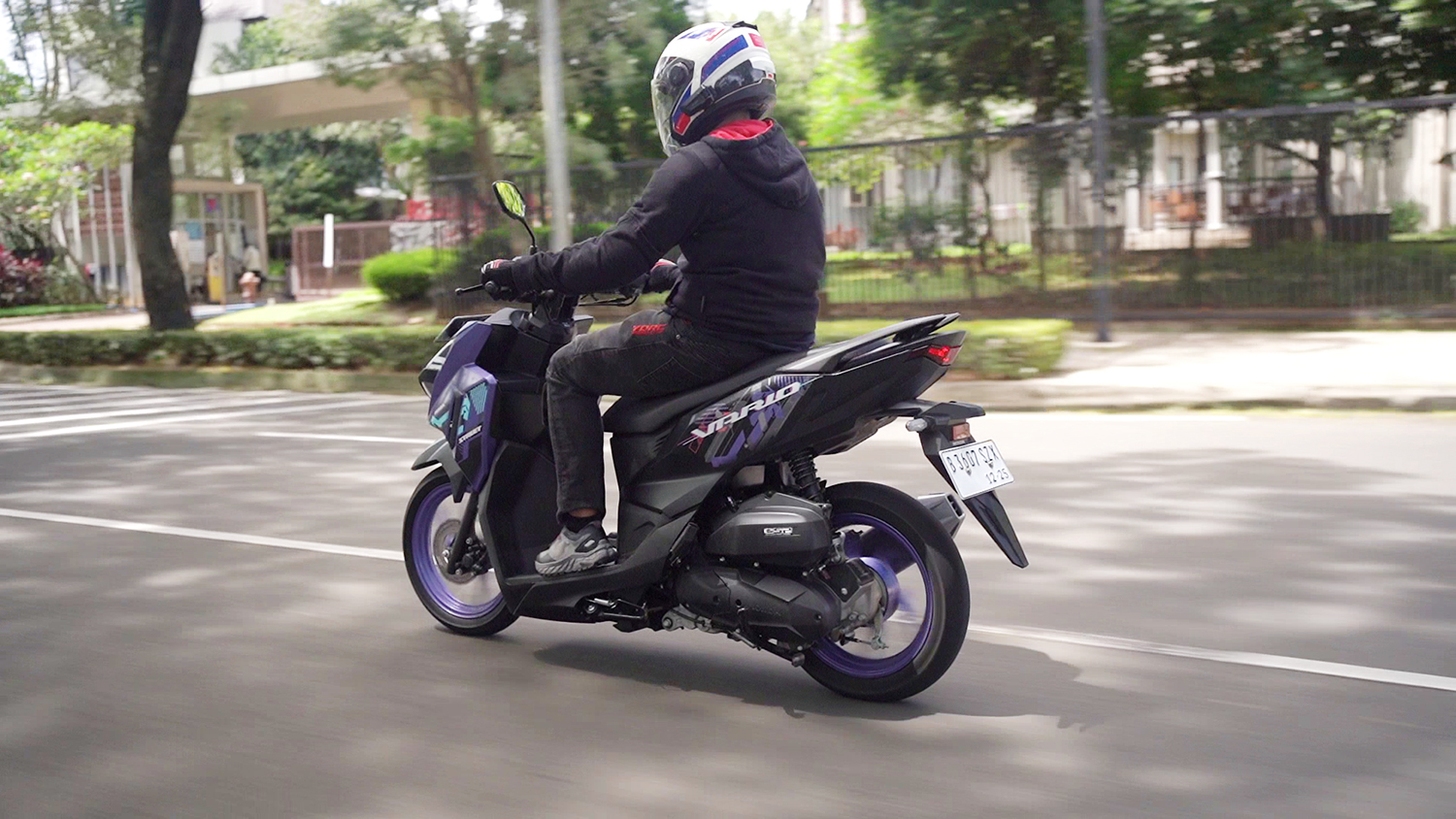 new vario 125, Vario 125 Street, Ini Yang Bikin Honda Vario Street 125 Lebih Nyaman, Simak Faktanya!