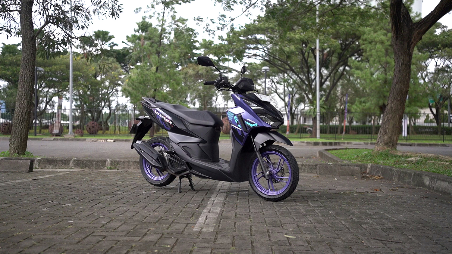 vario 125, vario street, Vario 125 Street, Konsumsi Bensin Honda Vario Street 125 2026 Seirit Apa? Ini Faktanya!
