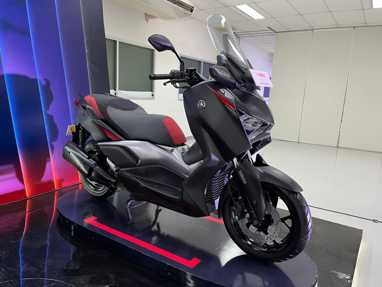 NMAX, tmax, xmax, maxi special livery, Daftar Harga NMAX, XMAX dan TMAX Special Livery 25th Anniversary
