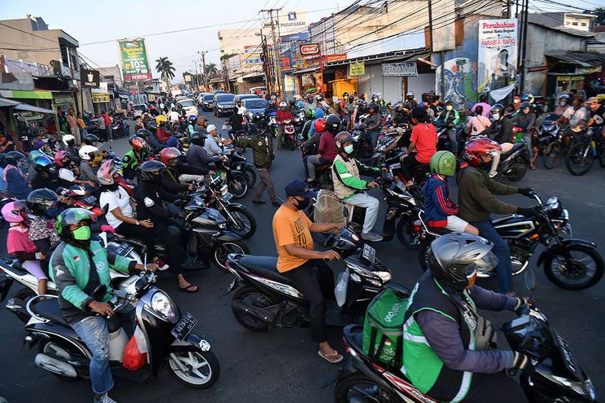 jalan macet, skill berkendara, Jalan Semrawut, Sebab Jalan Semrawut, Empati Lalu Lintas, Mari Sadar Diri, Ternyata Ada Tiga Sebab Jalan di Indonesia Terasa Semrawut