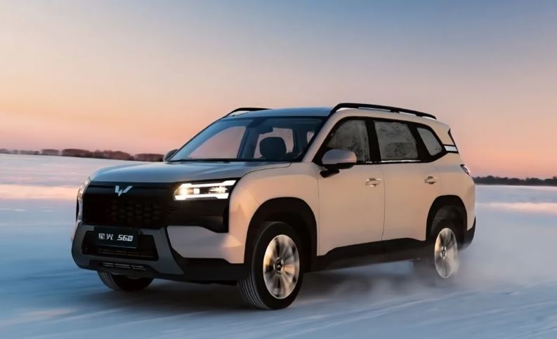 China, mobil baru, wuling, Wuling Starlight 560, Wuling Luncurkan SUV Baru, Jarak Tempuhnya Tembus 1.100 Km pada Versi PHEV