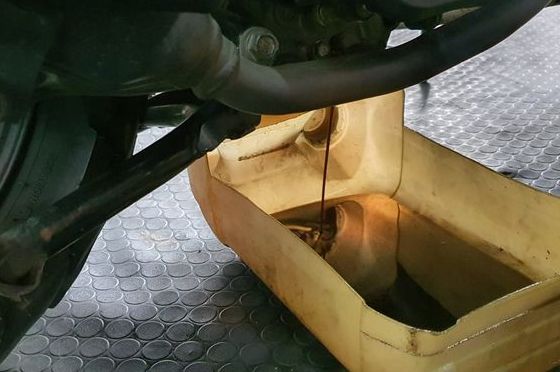 rantai motor, rantai, motor bekas, gir motor, Bukannya Awet, Mengolesi Rantai dan Gir Motor Bekas Pakai Oli Bekas Malah Jadi Begini