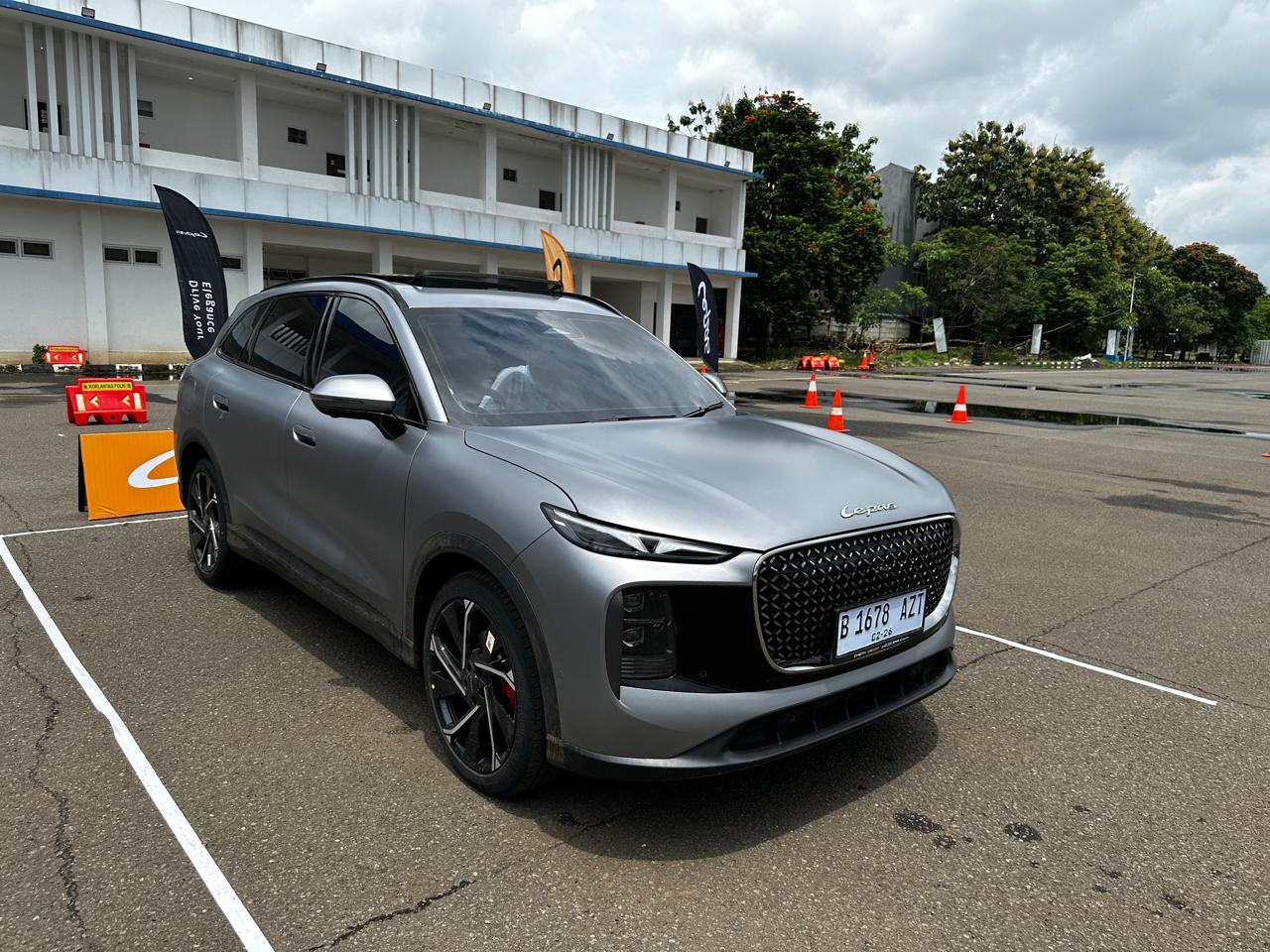 mobil baru, lepas, akselerasi, chery, Lepas L8, Akselerasi Lepas L8 PHEV. Minim Drama, Lebih Cepat Dari Tiggo 8 CSH