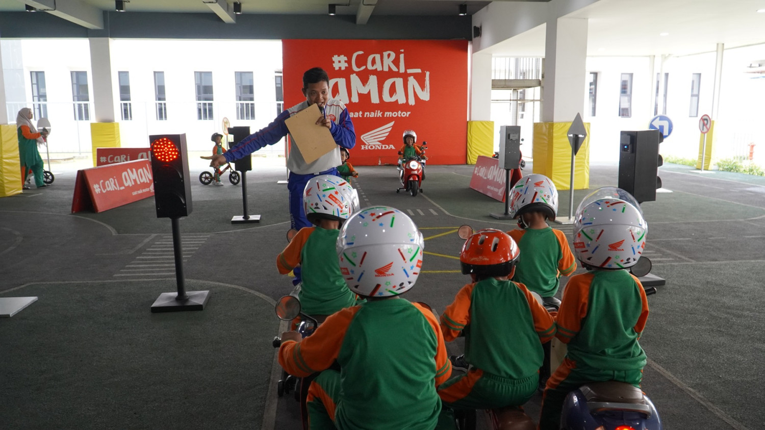 honda, safety riding, instruktur safety riding, Instruktur Safety Riding Honda Bikin Inovasi yang Diakui Dunia