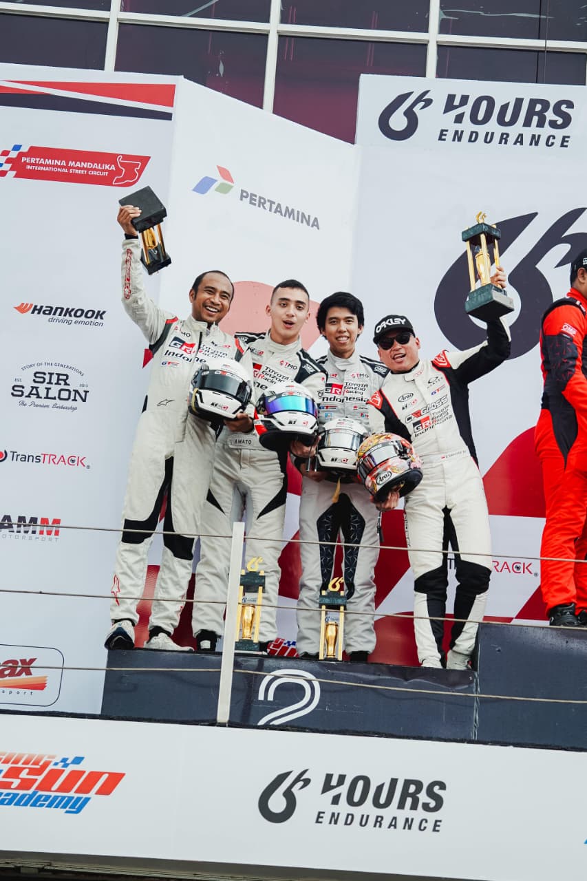 toyota agya, Toyota Gazoo Racing Indonesia (TGRI), Pertamina 6 Hours Endurance Mandalika, Cargloss Racing Team, Eric Saputra Raih Podium di Pertamina 6 Hours Endurance Mandalika Bersama Cargloss Racing Team