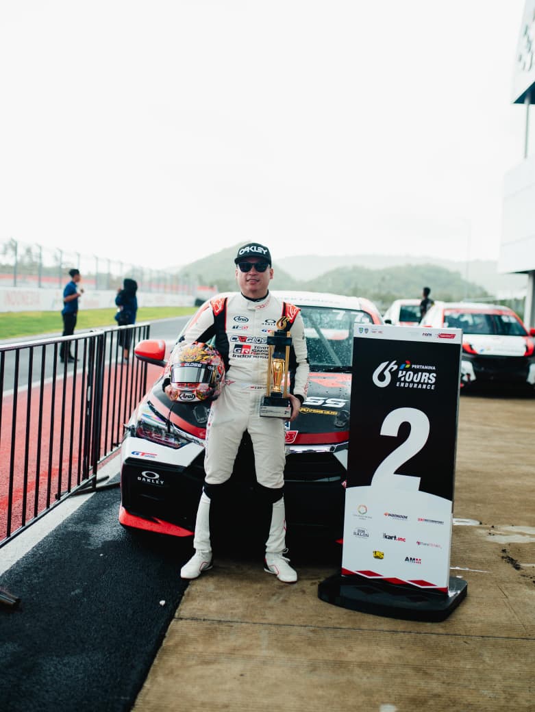 toyota agya, Toyota Gazoo Racing Indonesia (TGRI), Pertamina 6 Hours Endurance Mandalika, Cargloss Racing Team, Eric Saputra Raih Podium di Pertamina 6 Hours Endurance Mandalika Bersama Cargloss Racing Team