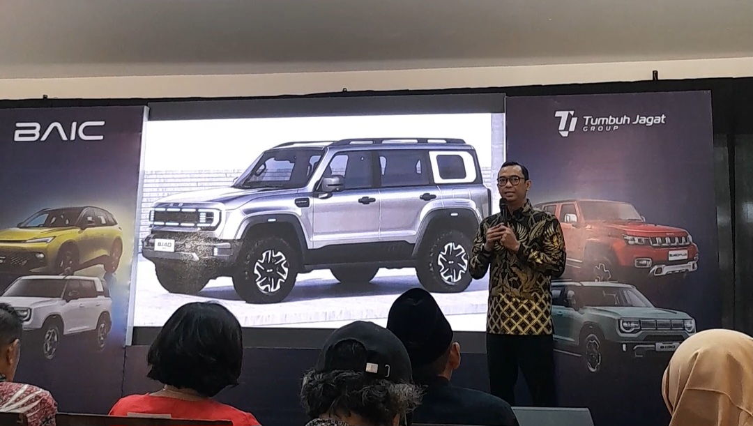 mobil listrik, BAIC, BAIC Arcfox T1, BAIC Pastikan Hadirkan Mobil Listrik Arcfox T1 dan MPV di Indonesia