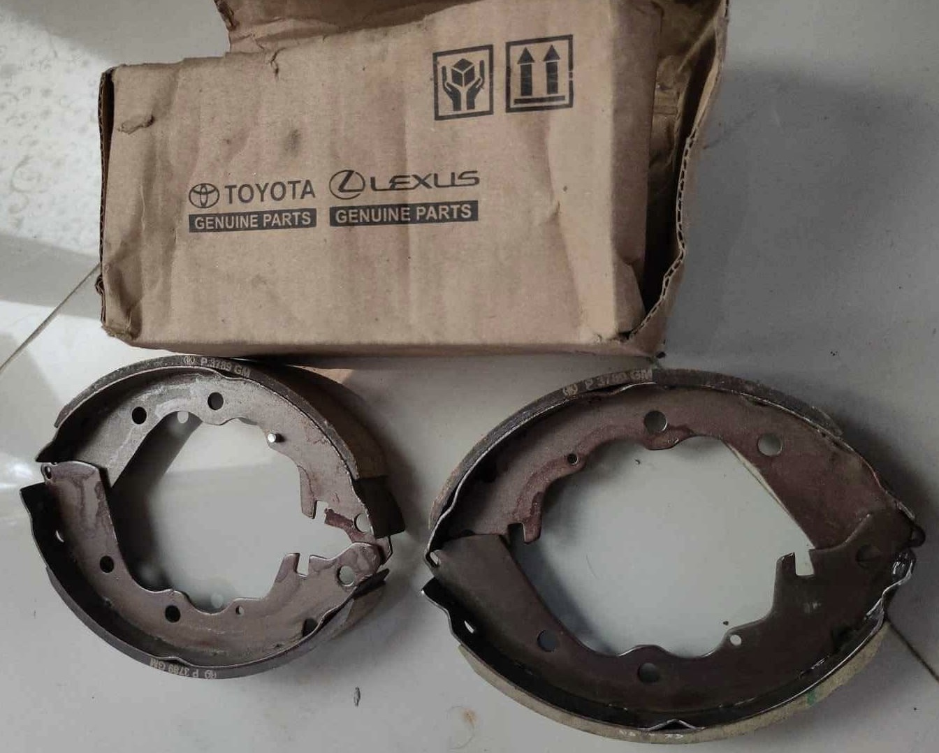 kampas rem, rem mobil, kampas, brake fade, Rem Mobil Mulai Kurang Pakem Saat Panas, Ini Penyebabnya