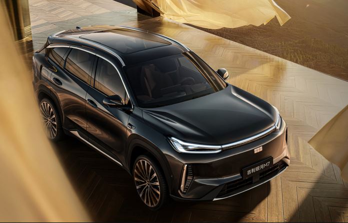 mobil baru, Geely, phev, Geely Galaxy M7, Cuma Butuh 3,35 Liter Bensin buat Tempuh 100 Km, Inilah SUV PHEV Baru dari Geely