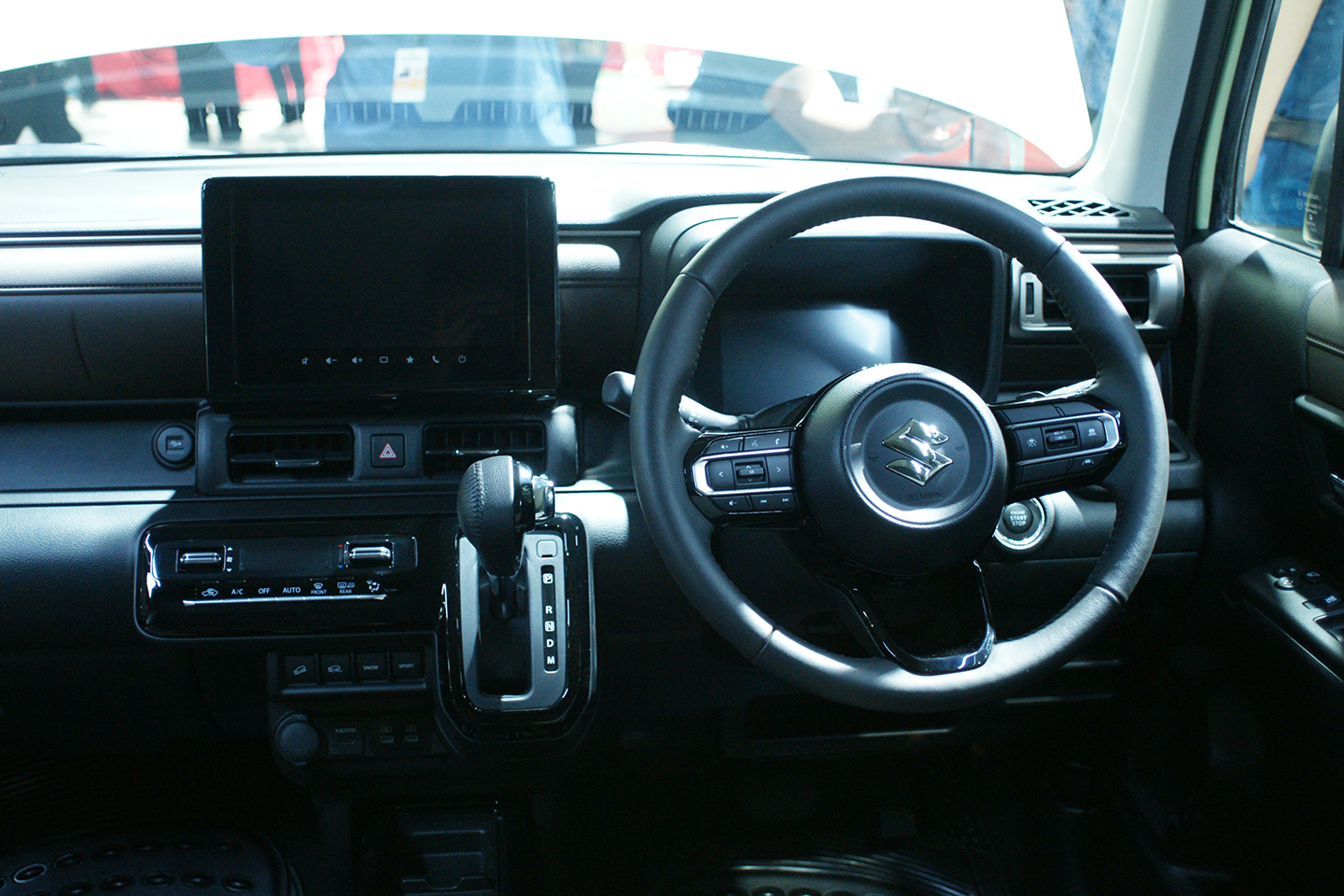mobil baru, suzuki, Suzuki XBee, Mild Hybrid, IIMS 2026, Surprise, Ada Suzuki XBee di IIMS 2026. Kita Cek Lagi Spesifikasinya