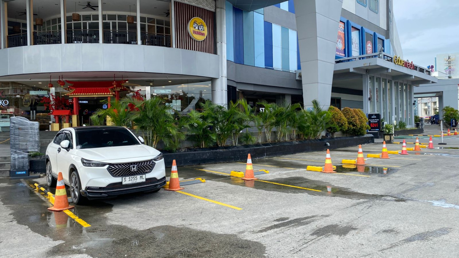 parkir, parkir motor, Secure Parking, Era Baru Dimulai, Secure Parking Digitalisasi Parkir Lewat Sistem Flaplock