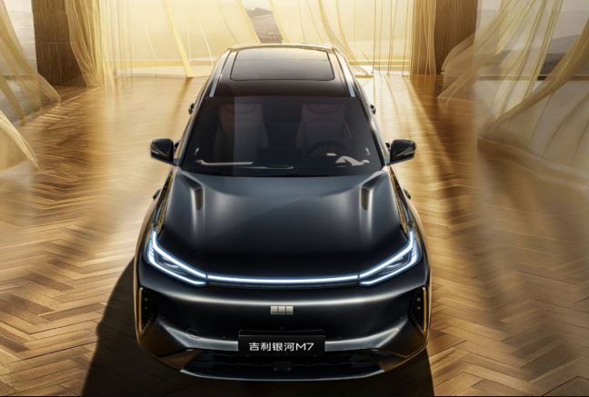 mobil baru, Geely, phev, Geely Galaxy M7, Cuma Butuh 3,35 Liter Bensin buat Tempuh 100 Km, Inilah SUV PHEV Baru dari Geely