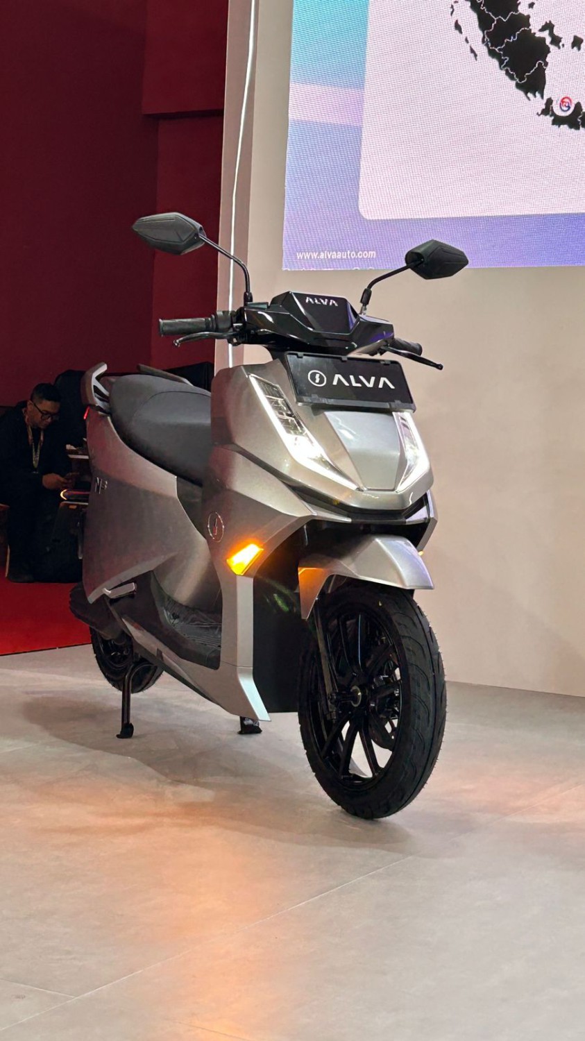 iims, motor listrik, alva, Alva N3, IIMS 2026, ALVA Luncurkan N3 Next Gen di IIMS 2026, Charge Cepat, Jarak Tempuh Lebih Jauh