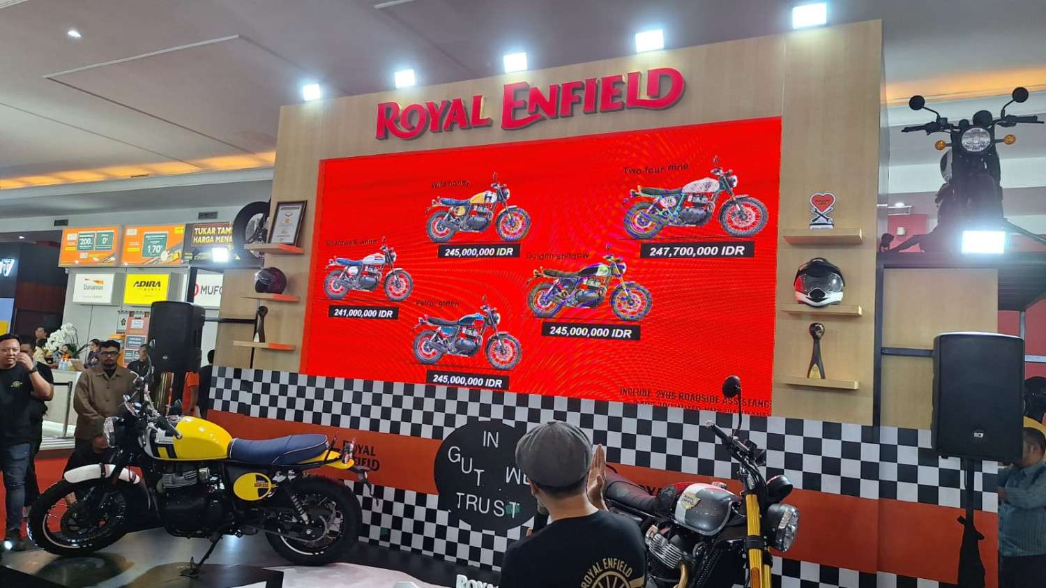 royal enfield, IIMS 2026, Royal Enfield Bear 650, Bear 650, Bikin Orang Lain Melirik, Ini Pilihan Warna Royal Enfield Bear 650