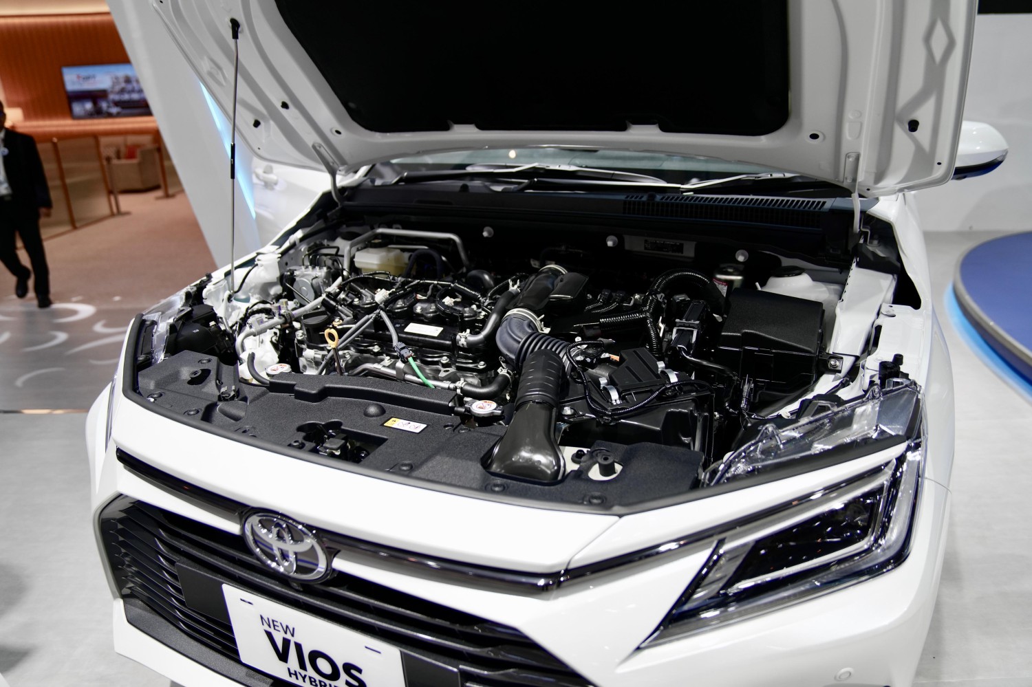 toyota, toyota vios, sedan, Toyota Vios Hybrid, harga Toyota Vios Hybrid, Iritnya Tembus 30 Km/Liter, Segini Harga Toyota Vios Hybrid Juni 2026