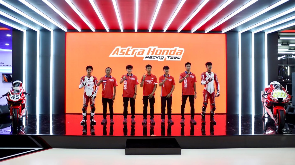 pembalap indonesia, ahrt, pembalap honda, tim balap indonesia, pembalap AHRT, AHRT Jor-joran di 2026, Pembalap Trek Tanah hingga Aspal Eropa Sudah Disiapkan